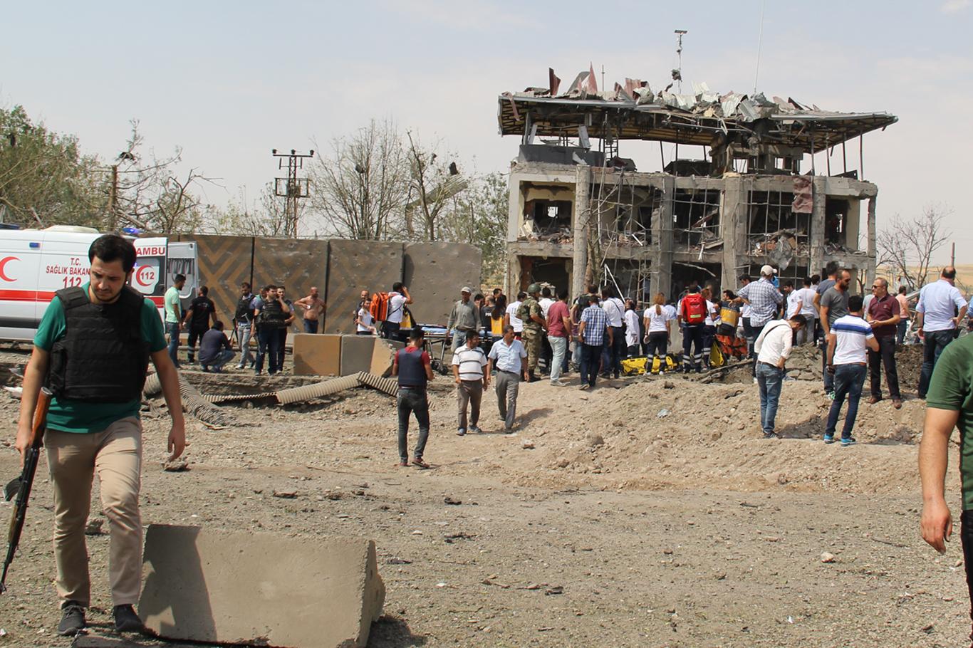 Diyarbakır’daki patlamayla ilgili yayın yasağı getirildi